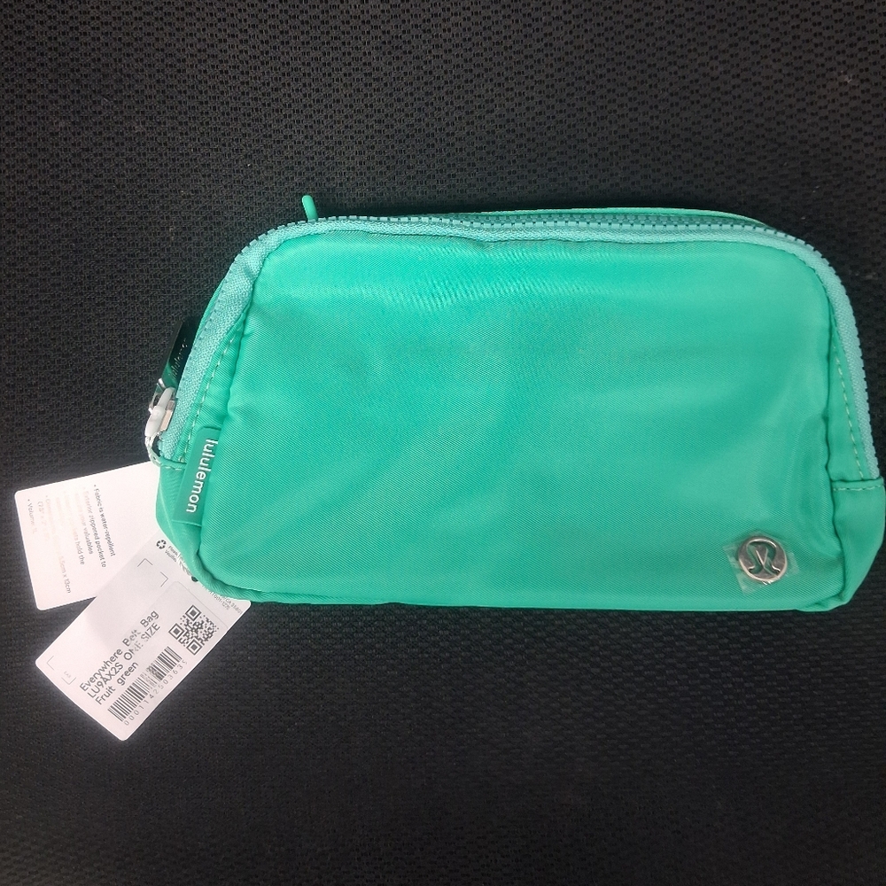 Lululemon Everywhere Belt Bag  |  Fruit Green 🍏 | Crossbody Waist Bag | Unisex